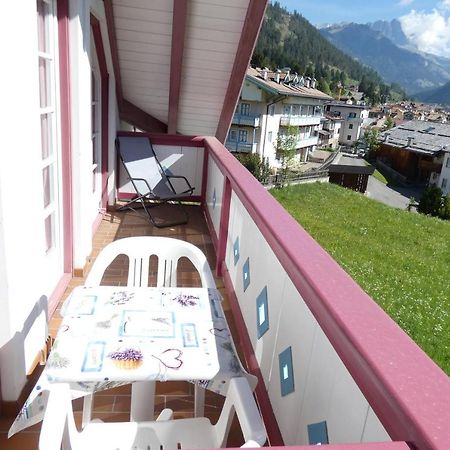 Casa Azzurra Apartment Pozza di Fassa Exterior photo